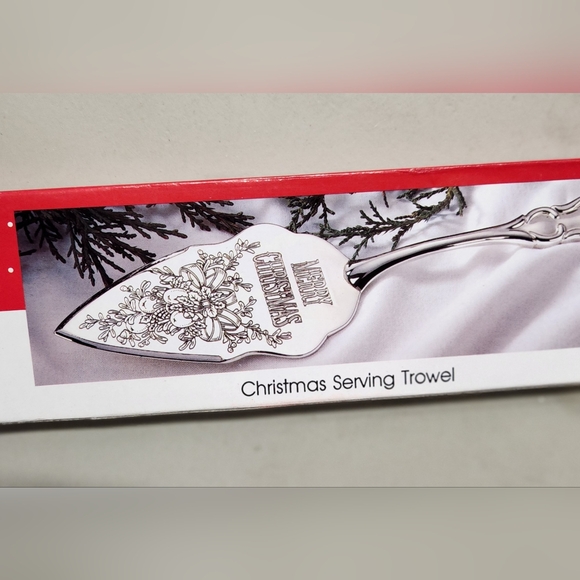 *NEW*WM Rogers & Son Merry Christmas Serving Trowel Silver Plated Vintage 1996 - Picture 1 of 4